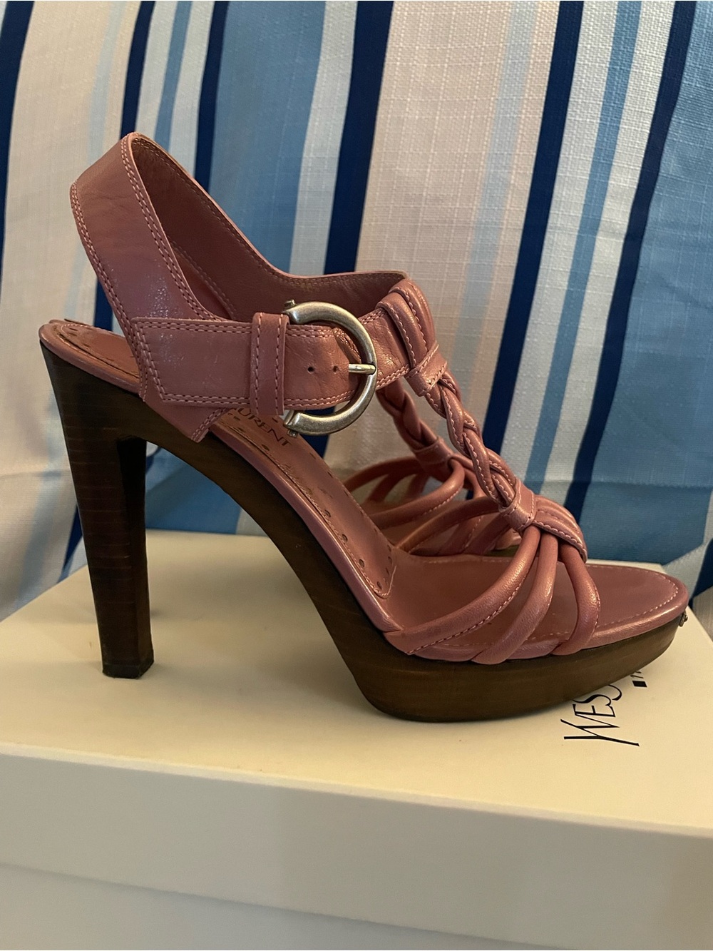 YSL Merida 90 Sandal size 39